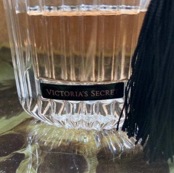 Victoria Secret Intense Eau De Parfum (Discontinued) - Picture 4 of 4